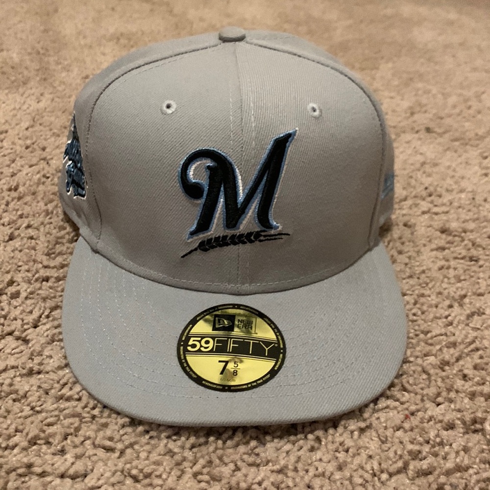 Milwaukee Brewers Fitted New Era Hat Size 7 5/8